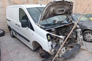 Ricambi FIAT SCUDO motore RH02