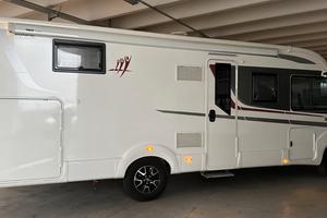 Rapido motorhome 896f