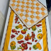 Set 2 tovagliette NUOVE da cucina bordi uncinetto