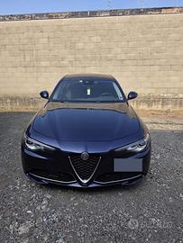 Alfa Romeo Giulia 2.2