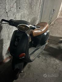 Piaggio Vespa 125 ET4 - 1999