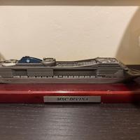 Modellino ufficiale MSC Divina