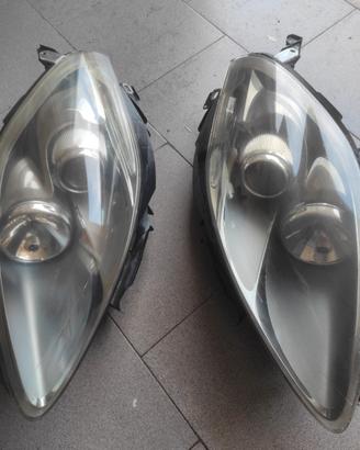 fari anteriori fiat bravo multijet anno 2012