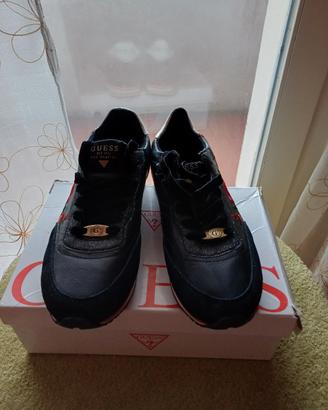 Sneaker Guess nero