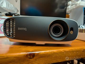 Proiettore BenQ W1720
 4K