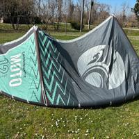 ALA KITESURF-CABRINHA MOTO 12 mq ANNO 2021