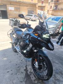 BMW 1250 GS TRIPLE BLACK FULL