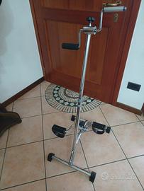 Pedaliera per bravcia e gambe