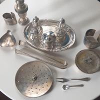 Utensili da tavola in argento