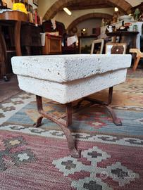 Antica fioriera travertino e ferro battuto 700/800