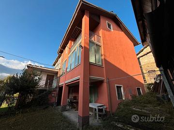 Soluzione indipendente a villa castelnuovo