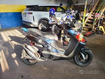 Malaguti f15 by mazzi