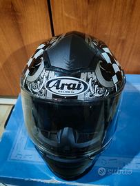 Casco Arai