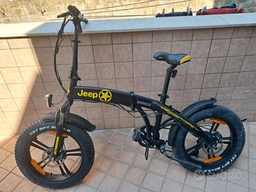Bici pedalata assistita jeep