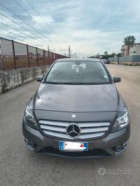 Mercedes classe b180 anno 2013