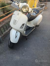 vespa gts 300