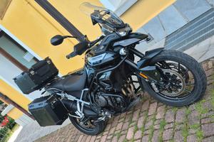 Tiger 900 GT Pro super accessoriata