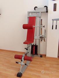 macchina per allenamento addominali 