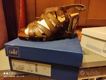 Sandali Caprice mai usati