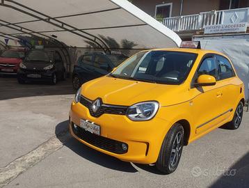 NUOVO MODELLO TWINGO 10. LIMIT EDIZION KM30000