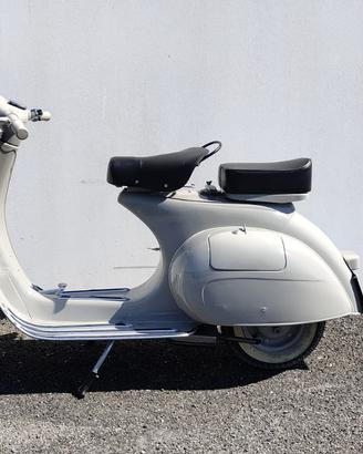 Piaggio Vespa 125 VNA
