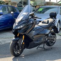 YAMAHA T-Max 560 Tech Max Abs