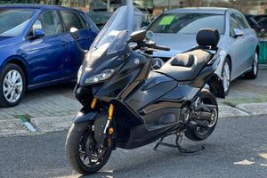 YAMAHA T-Max 560 Tech Max Abs
