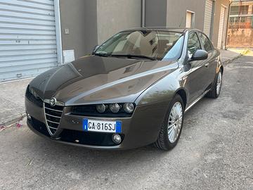 Alfa romeo 159