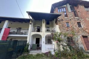 Casa indipendente a Castellamonte 2 locali