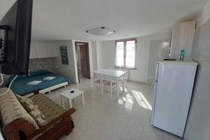 Monolocale 2/4 posti letto 200 metri dal mare