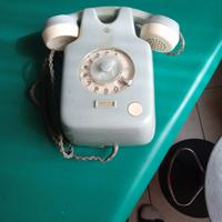 Telefono a parete anni 70.