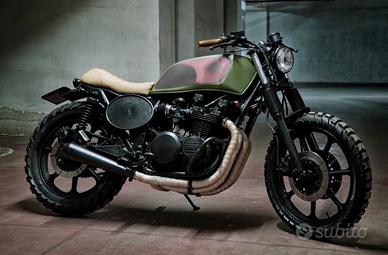 Kawasaki 750 special custom in stile café racer