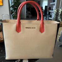 Borsa Versace Jeans originale con difetti visibili