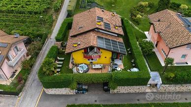 VILLA SINGOLA A BESENELLO