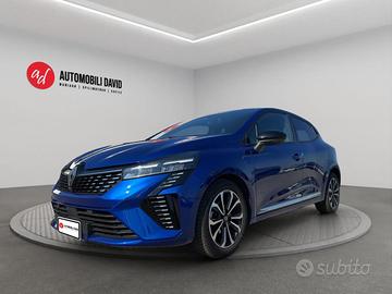 RENAULT Clio TCe 90 CV 5 porte Techno