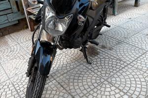 Yamaha YS 125