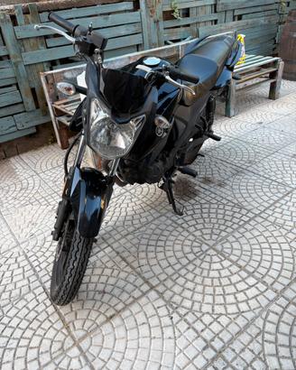 Yamaha YS 125