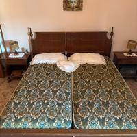 Camera completa antica