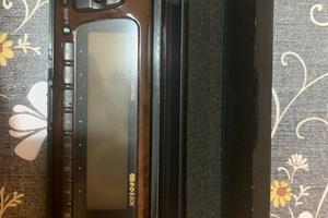 Mascherina per radio vibtage nuova mai usata