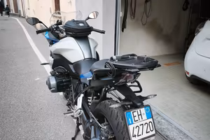 moto bmw r 1200 RS 