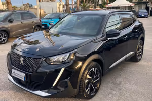 Peugeot 2008 BlueHDi 130 S&S EAT8 Allure