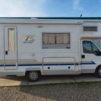 Burstner A572-2 Active - 2.8 JTD (128 cv)