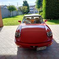 Alfa Romeo spider