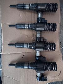 iniettori   03G130 073T audi a 4 b 7 2.0  170 cv