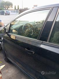 Porta anteriore sx VW POLO 6R 2012 1.2D KW55 motor