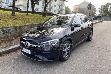 MERCEDES GLA 200 d Automatic Premium