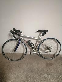 Bicicletta Giant TCR 