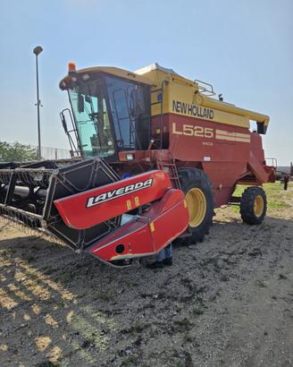 Mietitrebbia L525 mcs new holland