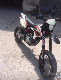 Beta motard 525