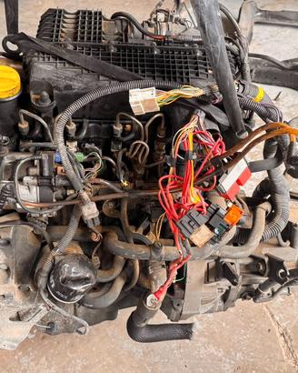 MOTORE E CAMBIO RENAULT KANGOO K9KA704